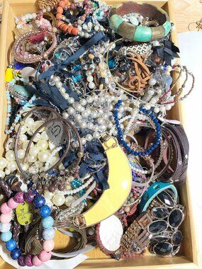Huge Craft Repair Junk Tangled Findings Parts Jewelry Mix 3.12 Lbs Lot C125